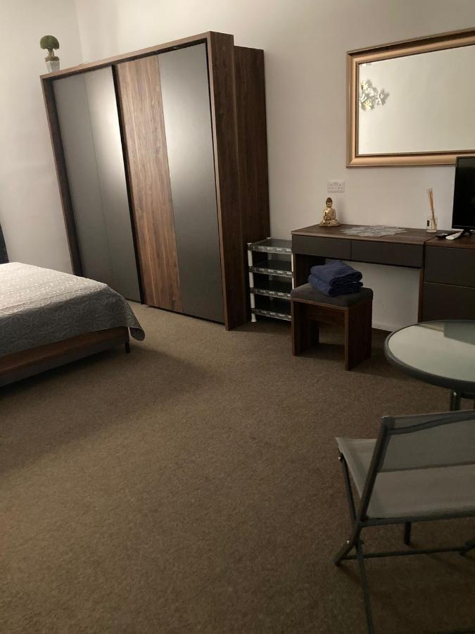 Boutique Rooms Слима Екстериор снимка