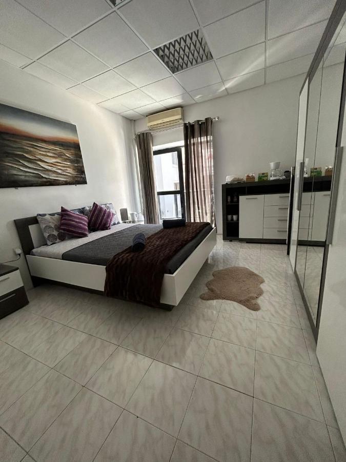 Boutique Rooms Слима Екстериор снимка
