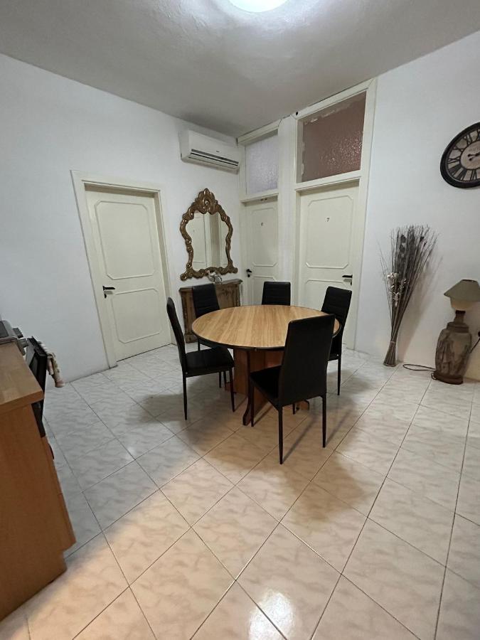 Boutique Rooms Слима Екстериор снимка